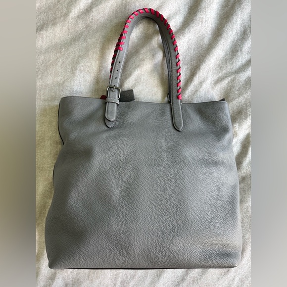 Coach ReLoved Upcrafted Metropolitan Soft Tote - Picture 3 of 16